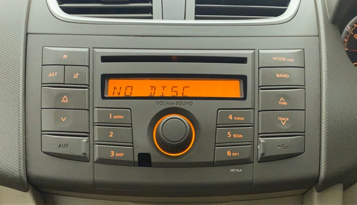 2014 Maruti Ertiga VXI CNG, CNG, Manual, 53,812 km, Infotainment System