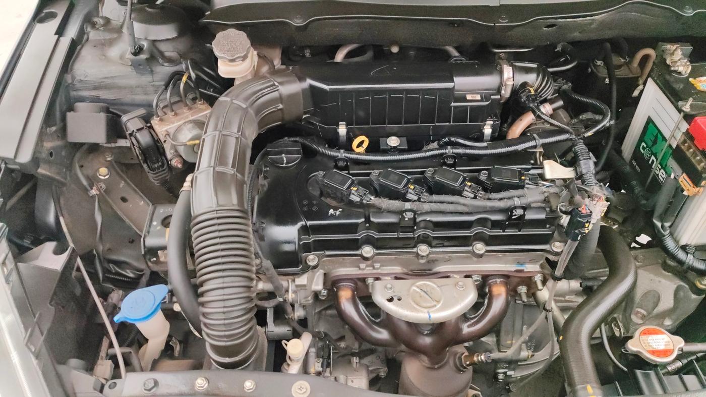 2022 Maruti Ciaz ZETA 1.5 SHVS MT PETROL, Petrol, Manual, 22,213 km, Engine View - Right
