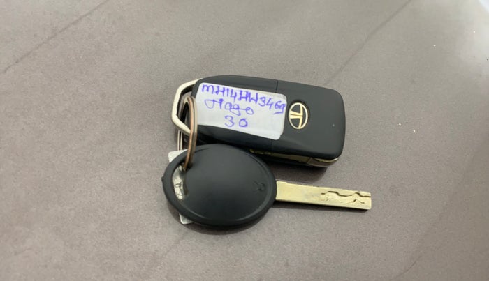 2019 Tata Tiago XZA PETROL, Petrol, Automatic, 23,962 km, Key Close Up