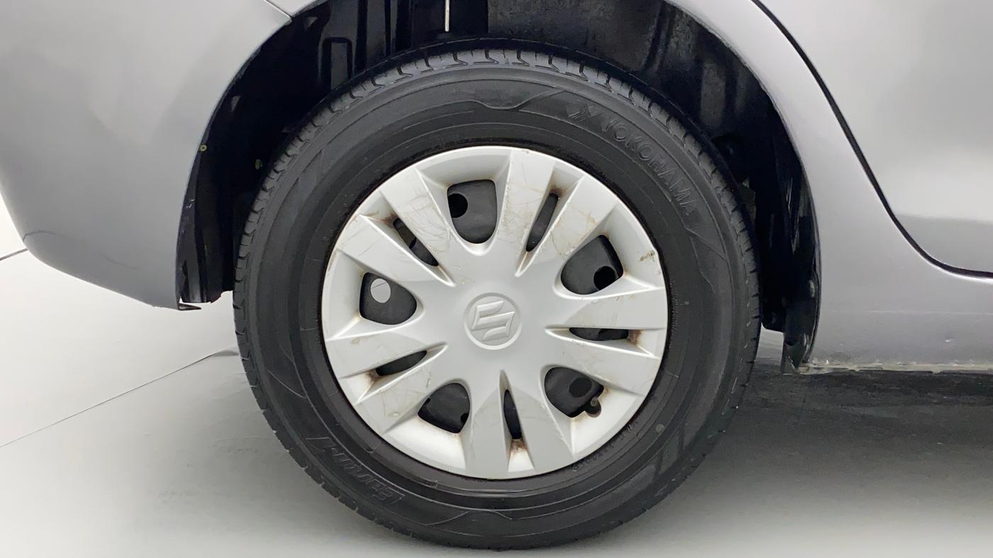 2013 Maruti Swift Dzire VDI, Diesel, Manual, 96,958 km, Right Rear Wheel