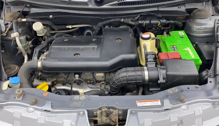 2013 Maruti Swift Dzire VDI, Diesel, Manual, 96,958 km, Open Bonet