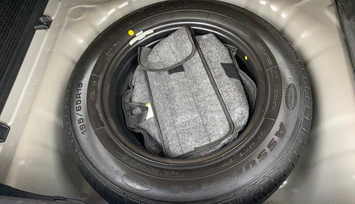 2023 KIA SONET HTK PLUS 1.0 IMT, Petrol, Manual, 7,387 km, Spare Tyre