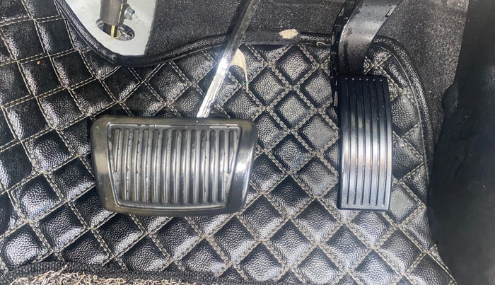 2021 KIA SONET HTX 1.5 AT, Diesel, Automatic, 46,595 km, Pedals