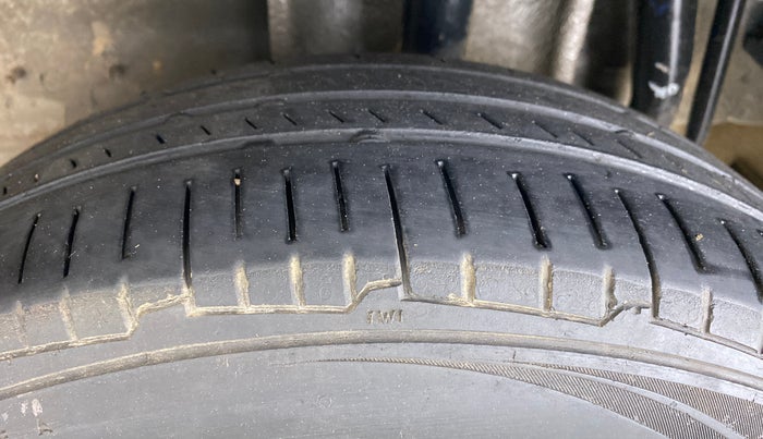 2018 Tata Tiago XT PETROL, Petrol, Manual, 61,426 km, Left Rear Tyre Tread