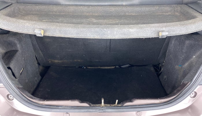 2018 Tata Tiago XT PETROL, Petrol, Manual, 61,426 km, Boot Inside
