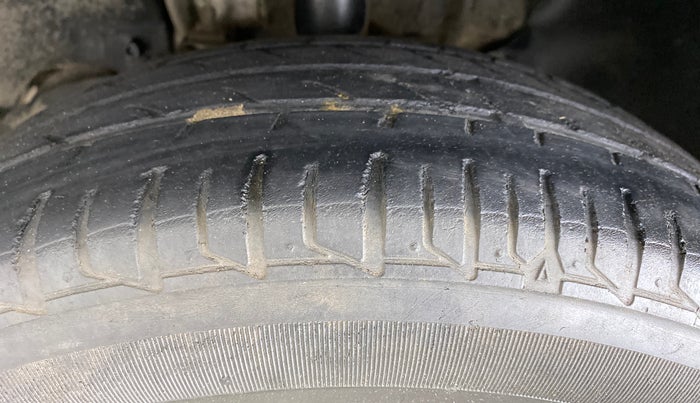 2018 Tata Tiago XT PETROL, Petrol, Manual, 61,426 km, Left Front Tyre Tread