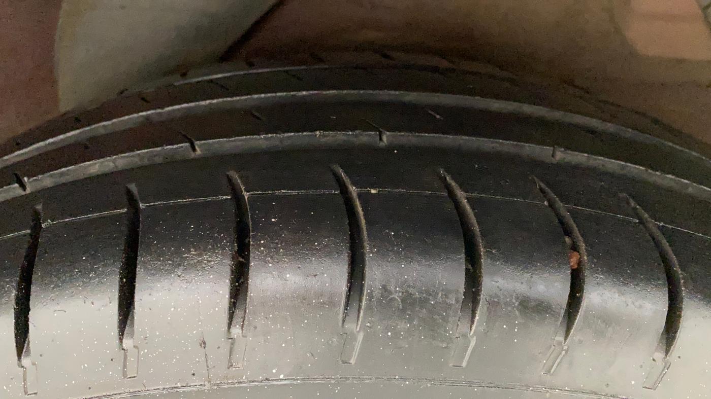 2013 Hyundai i20 MAGNA (O) 1.2, Petrol, Manual, 96,260 km, Left Rear Tyre Tread