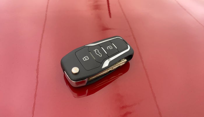 2014 Hyundai Xcent S 1.2, Petrol, Manual, 37,575 km, Key Close Up