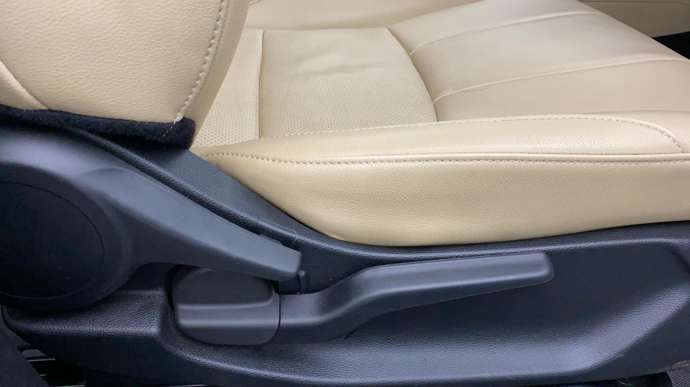 2022 Honda City 1.5L I-VTEC ZX CVT, Petrol, Automatic, 9,029 km, Driver Side Adjustment Panel
