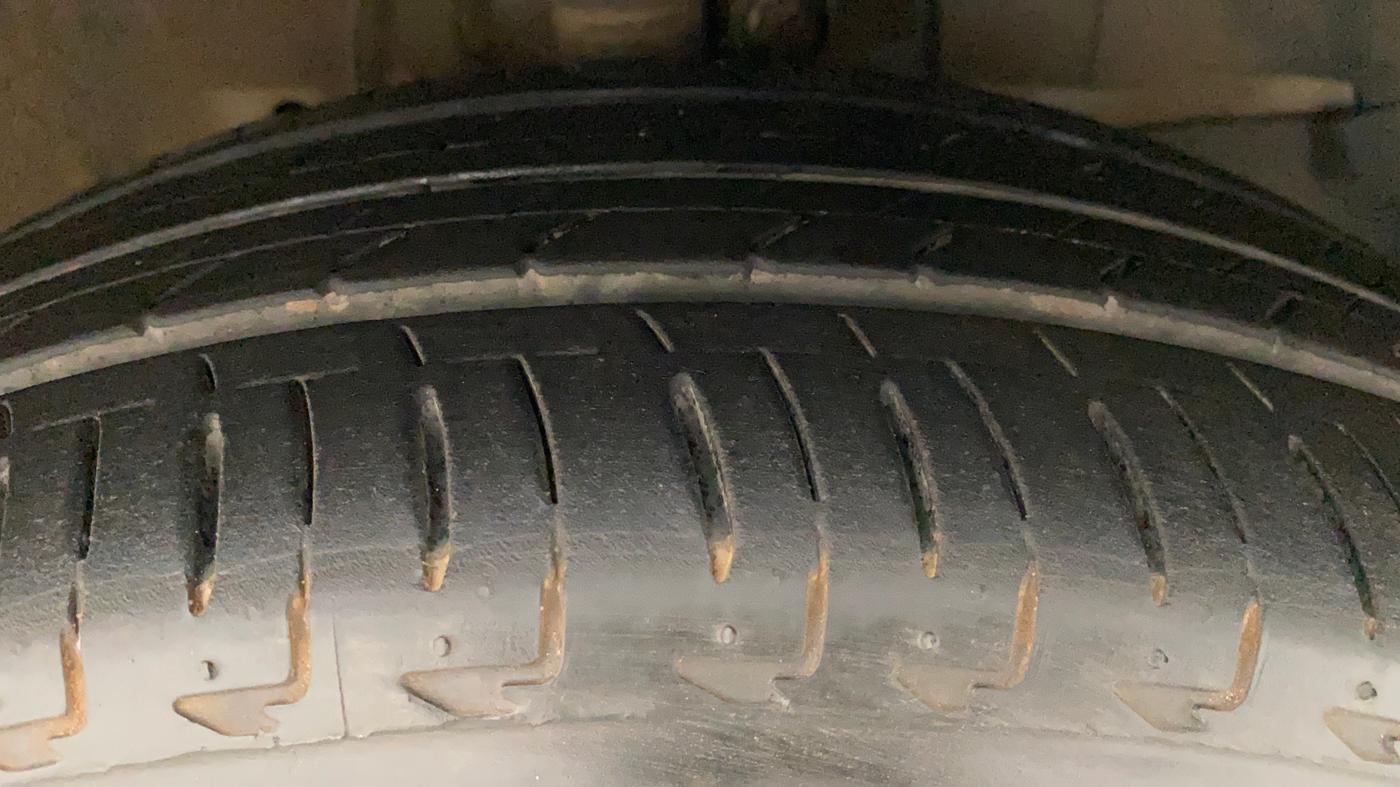 2022 Honda City 1.5L I-VTEC ZX CVT, Petrol, Automatic, 9,029 km, Right Front Tyre Tread