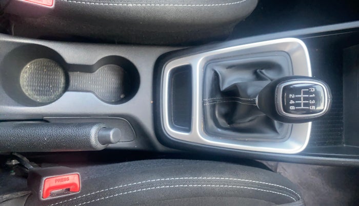 2021 Hyundai VENUE SX 1.0 TURBO IMT, Petrol, Manual, 43,243 km, Gear Lever