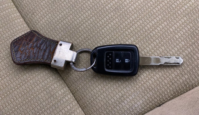 2016 Honda Jazz 1.2L I-VTEC V AT, Petrol, Automatic, 42,478 km, Key Close Up