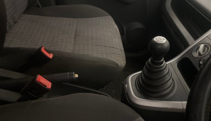 2015 Maruti Ritz VXI, Petrol, Manual, 1,33,317 km, Gear Lever