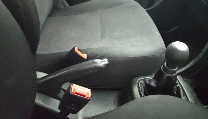 2015 Maruti Swift VXI, Petrol, Manual, 58,770 km, Gear Lever