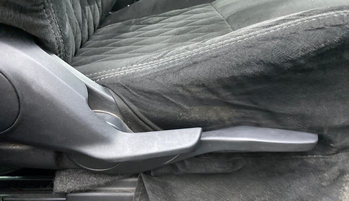 2019 Maruti IGNIS ALPHA 1.2 AMT, Petrol, Automatic, 55,170 km, Driver Side Adjustment Panel