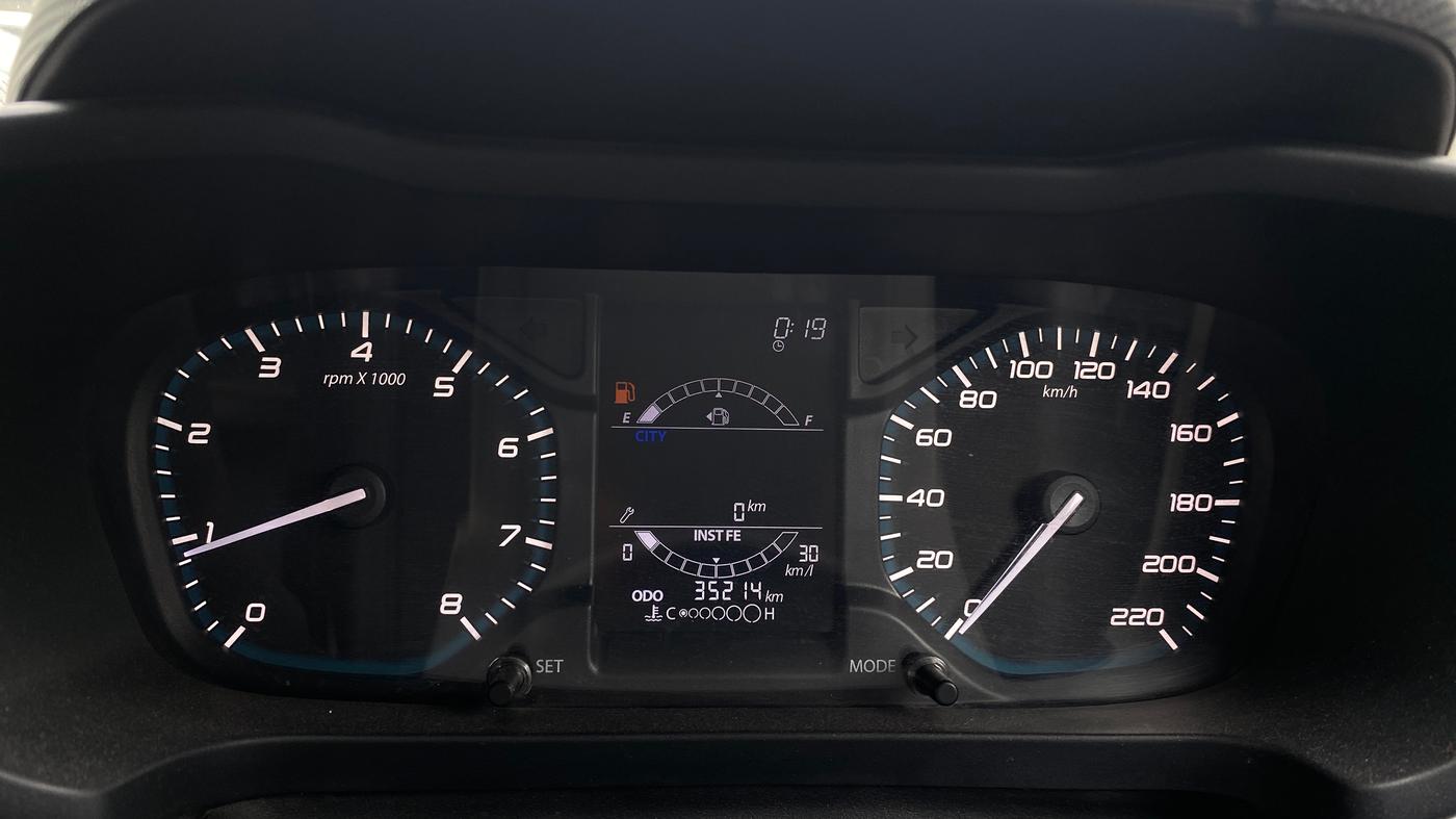 2023 Tata ALTROZ XM PLUS SUNROOF, CNG, Manual, 35,209 km, Odometer Image