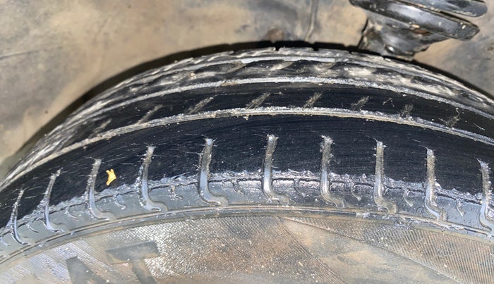 2014 Maruti Wagon R 1.0 LXI CNG, CNG, Manual, 90,831 km, Right Front Tyre Tread