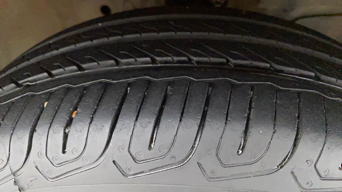 2016 Honda Jazz 1.2L I-VTEC V, Petrol, Manual, 81,703 km, Right Front Tyre Tread
