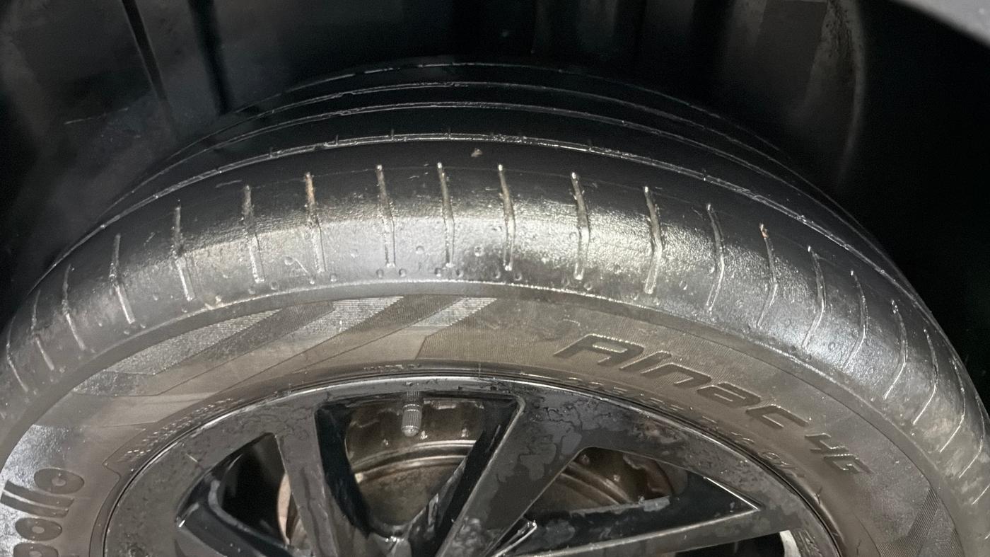 2023 Volkswagen VIRTUS GT PLUS TSI 1.5 EVO DSG, Petrol, Automatic, 75,567 km, Left Rear Tyre Tread