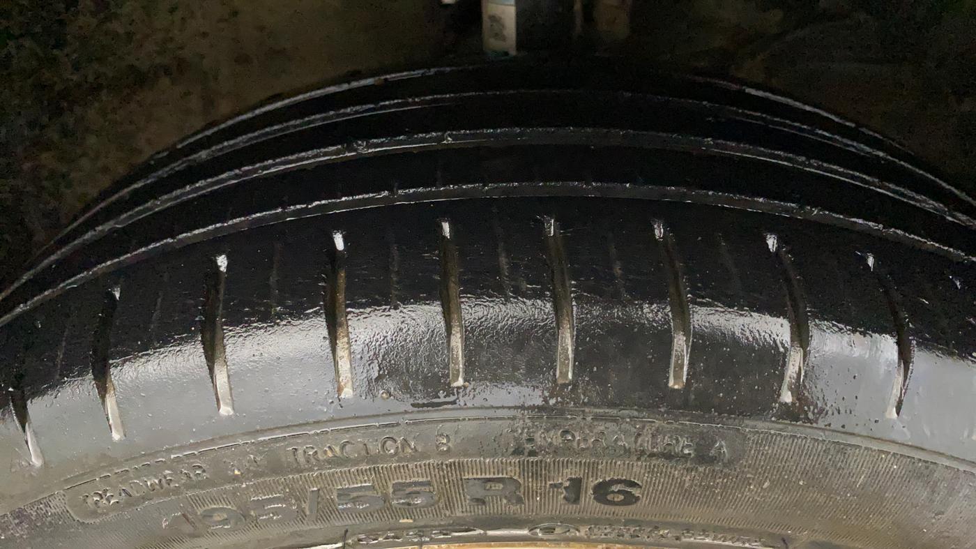2022 Maruti Baleno ALPHA PETROL 1.2, Petrol, Manual, 71,094 km, Right Front Tyre Tread