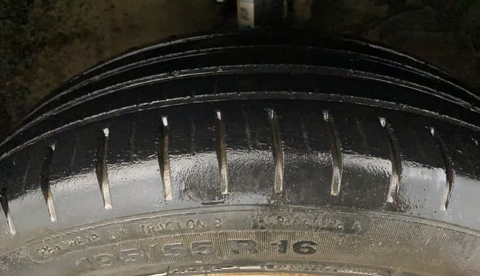 2022 Maruti Baleno ALPHA PETROL 1.2, Petrol, Manual, 71,094 km, Right Front Tyre Tread