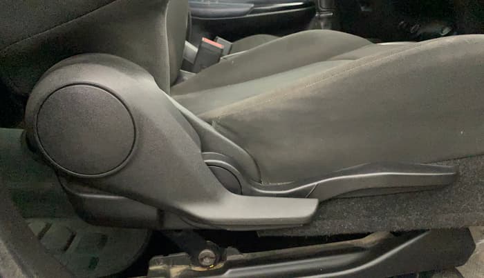 2022 Maruti Baleno ALPHA PETROL 1.2, Petrol, Manual, 71,094 km, Driver Side Adjustment Panel