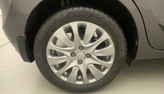 2016 Maruti Baleno ZETA PETROL 1.2, Petrol, Manual, 46,564 km, Right Rear Wheel