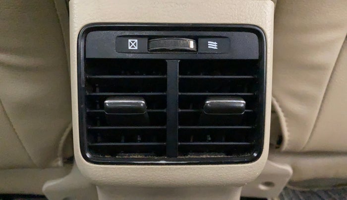 2018 Maruti Ciaz DELTA 1.5 SHVS MT PETROL, Petrol, Manual, 31,002 km, Rear AC Vents