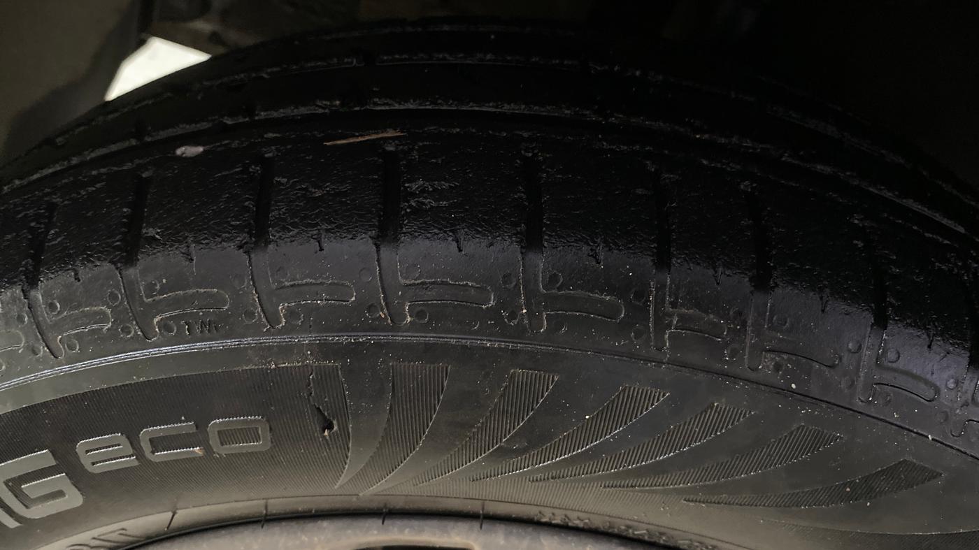 2022 Hyundai GRAND I10 NIOS SPORTZ 1.2 KAPPA VTVT CNG, CNG, Manual, 47,740 km, Left Front Tyre Tread