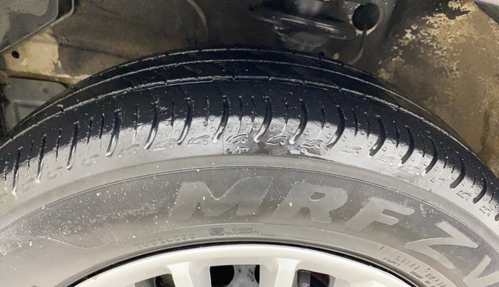 2021 Maruti S PRESSO VXI+, Petrol, Manual, 54,098 km, Left Front Tyre Tread