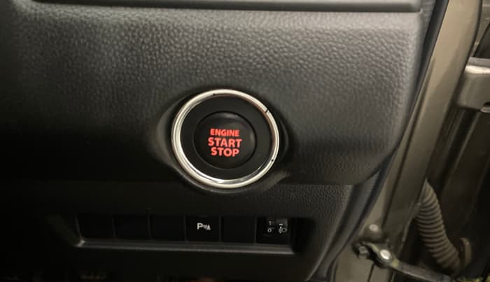 2019 Maruti Swift ZXI, Petrol, Manual, 67,129 km, Keyless Start/ Stop Button