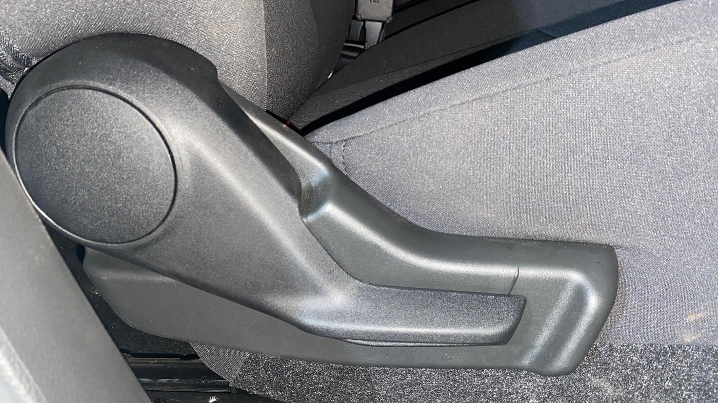 2025 Maruti Celerio LXI, Petrol, Manual, 197 km, Driver Side Adjustment Panel