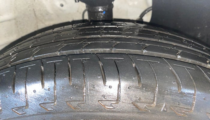 2025 Maruti Celerio LXI, Petrol, Manual, 197 km, Right Front Tyre Tread