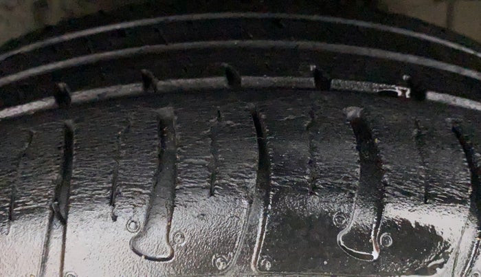 2019 Tata TIAGO NRG PETROL, Petrol, Manual, 32,616 km, Right Front Tyre Tread