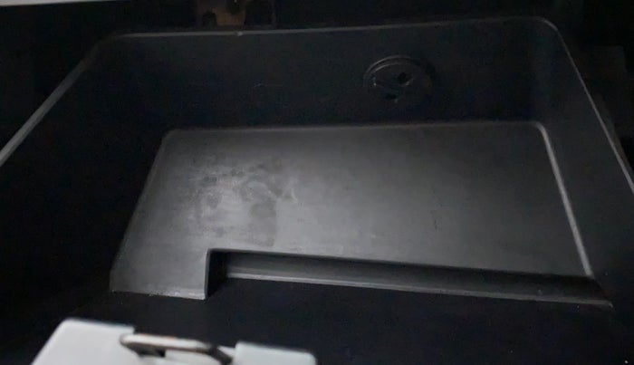 2019 Tata TIAGO NRG PETROL, Petrol, Manual, 32,616 km, Cooled Glove Box