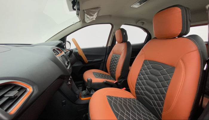 2019 Tata TIAGO NRG PETROL, Petrol, Manual, 32,616 km, Right Side Front Door Cabin
