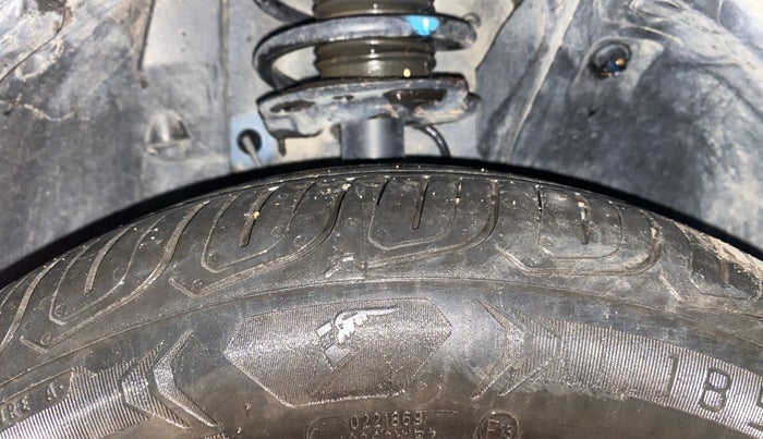 2023 Tata ALTROZ XZ PLUS PETROL, Petrol, Manual, 10,449 km, Right Front Tyre Tread