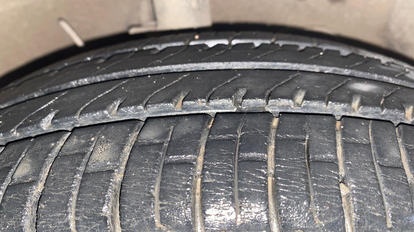 2021 Hyundai NEW SANTRO SPORTZ AMT, Petrol, Automatic, 28,858 km, Right Front Tyre Tread