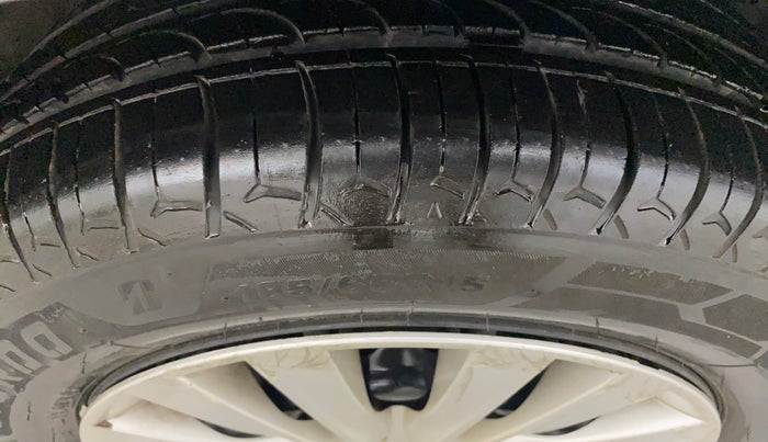 2019 Maruti Baleno DELTA PETROL 1.2, Petrol, Manual, 95,665 km, Right Front Tyre Tread