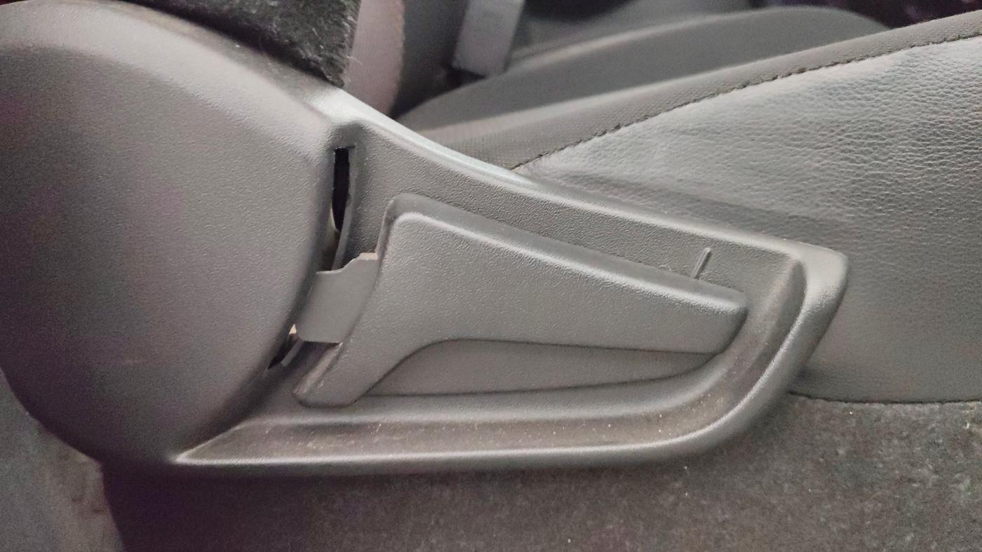 2020 Maruti S PRESSO VXI (O) CNG, CNG, Manual, 18,125 km, Driver Side Adjustment Panel