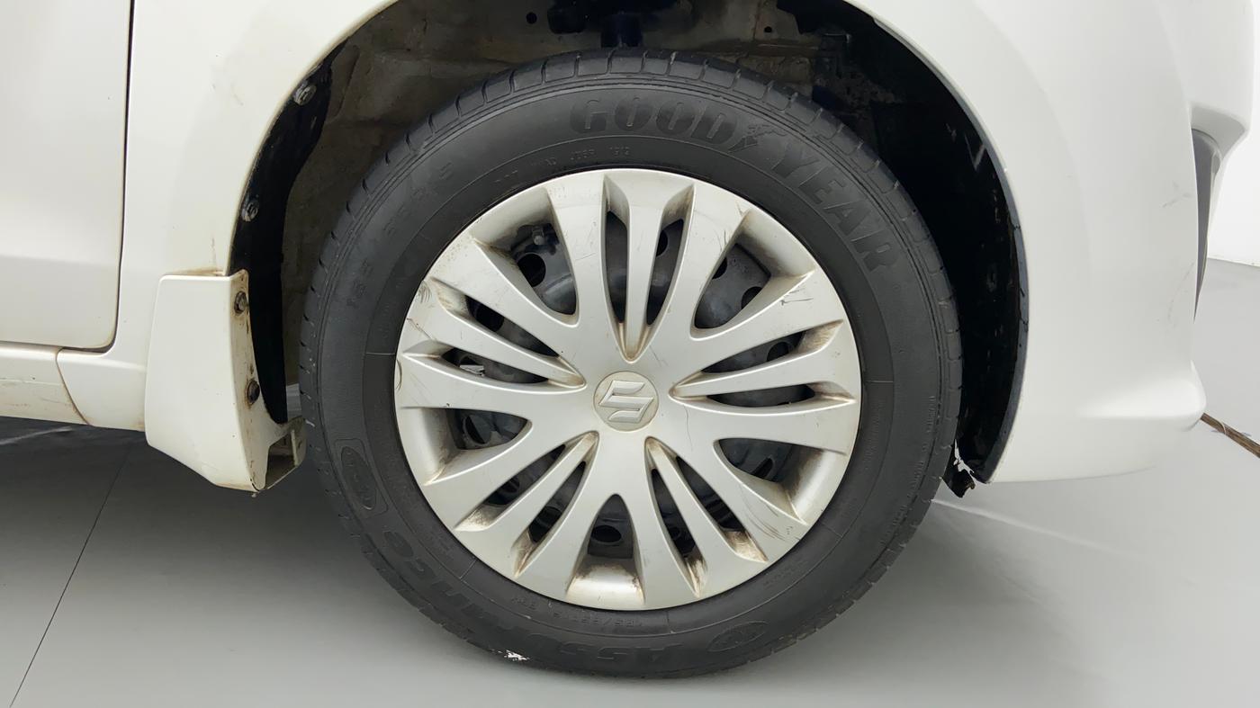 2012 Maruti Ertiga VXI, Petrol, Manual, 59,846 km, Right Front Wheel