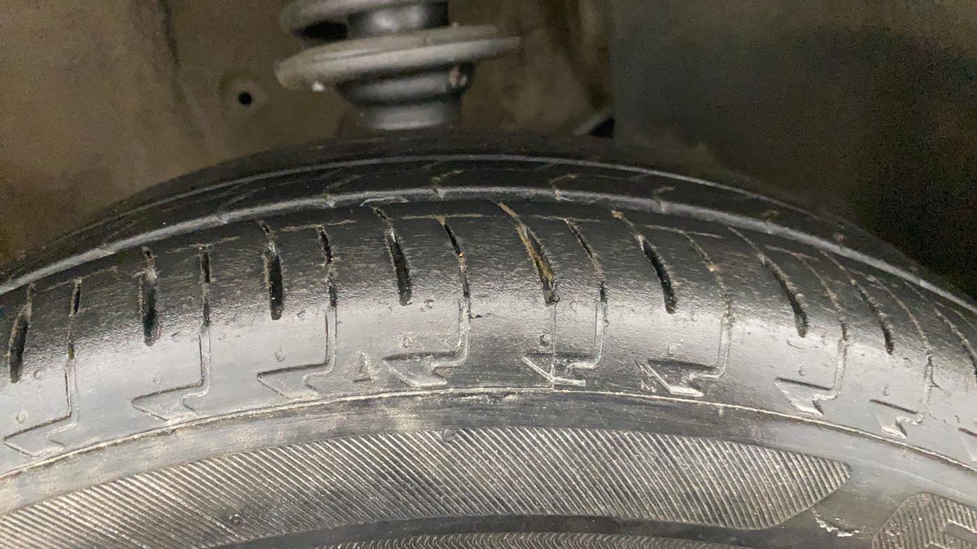 2018 Maruti IGNIS SIGMA 1.2, Petrol, Manual, 73,120 km, Right Front Tyre Tread