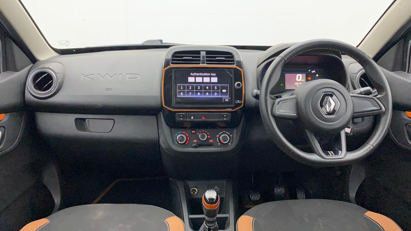 2020 Renault Kwid CLIMBER 1.0 (O), Petrol, Manual, 29,495 km, Dashboard