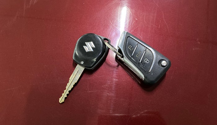 2017 Maruti Swift Dzire VXI, Petrol, Manual, 77,834 km, Key Close Up