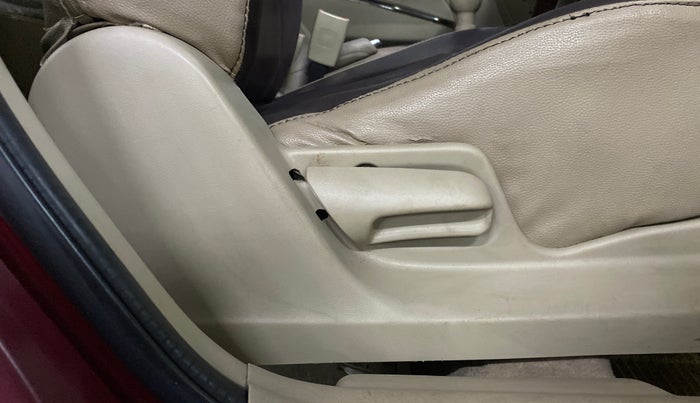 2017 Maruti Swift Dzire VXI, Petrol, Manual, 77,834 km, Driver Side Adjustment Panel