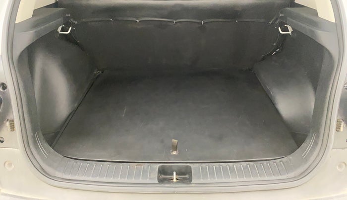 2022 Hyundai Creta SX EXECUTIVE 1.5 DIESEL, Diesel, Manual, 85,275 km, Boot Inside