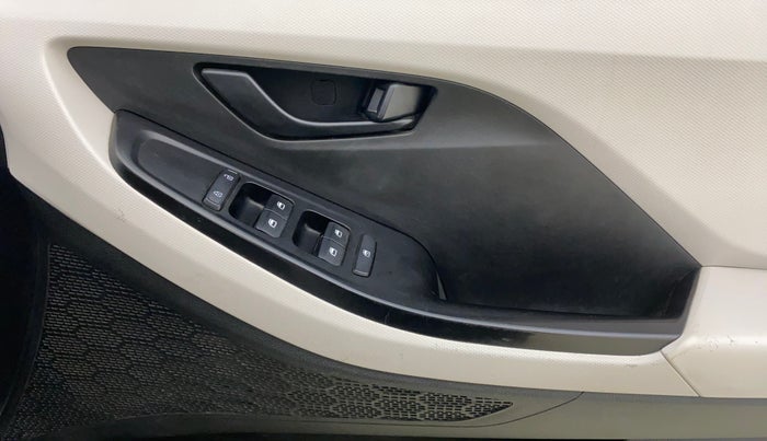 2022 Hyundai Creta SX EXECUTIVE 1.5 DIESEL, Diesel, Manual, 85,275 km, Driver Side Door Panels Control