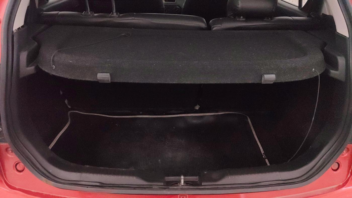 2017 Maruti IGNIS DELTA 1.2 AMT, Petrol, Automatic, 30,682 km, Boot Inside