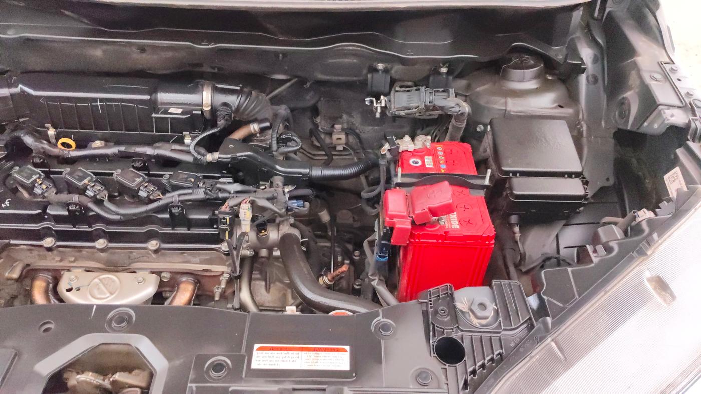 2021 Maruti XL6 ZETA AT, Petrol, Automatic, 39,650 km, Engine View - Left
