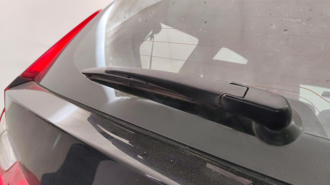 2021 Maruti XL6 ZETA AT, Petrol, Automatic, 39,650 km, Rear Wiper